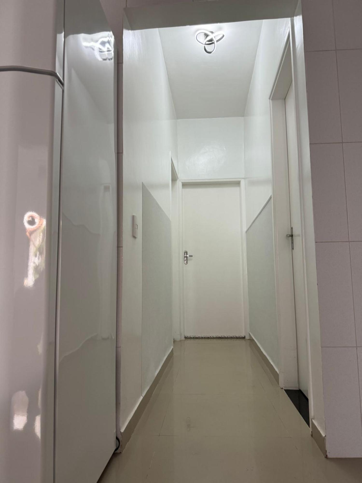 Casa Compacta Com Piscina Villa Гуаружа Екстериор снимка